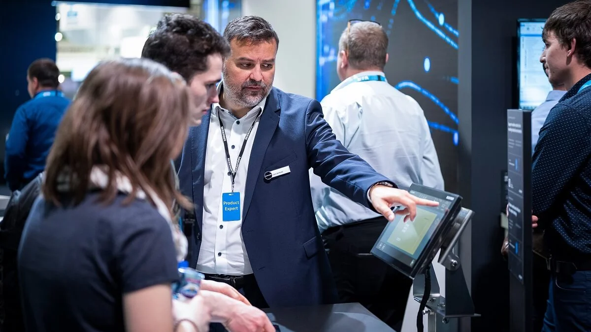 Unter dem Motto “Shape Your Future. Today” präsentiert Bizerba Lösungen für den Logistik-Bereich (© Bizerba)