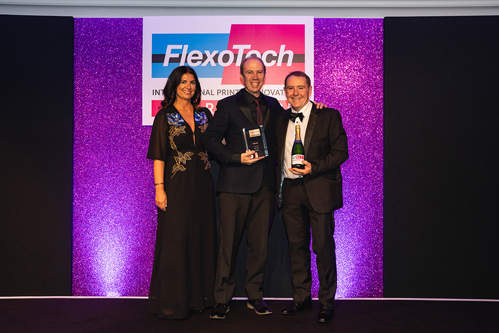 Shaun Boult, Factory Operations Manager, receiving the FlexoTech award