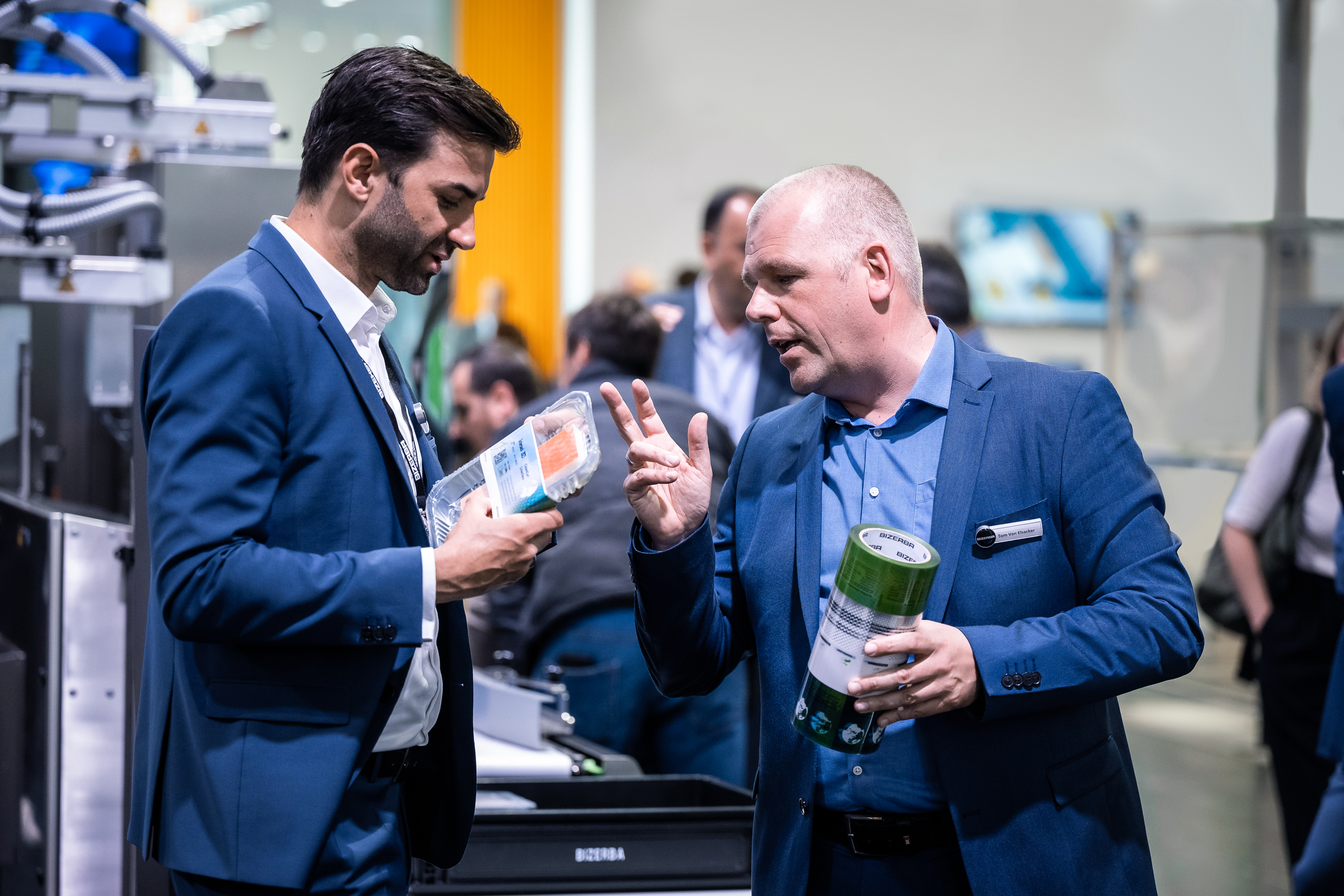 Bizerba will present its innovations at two distinct stands: Stand J160 for Retail Solutions and Stand L160 for Industry Solutions, both located in Hall 6. (© Bizerba)
